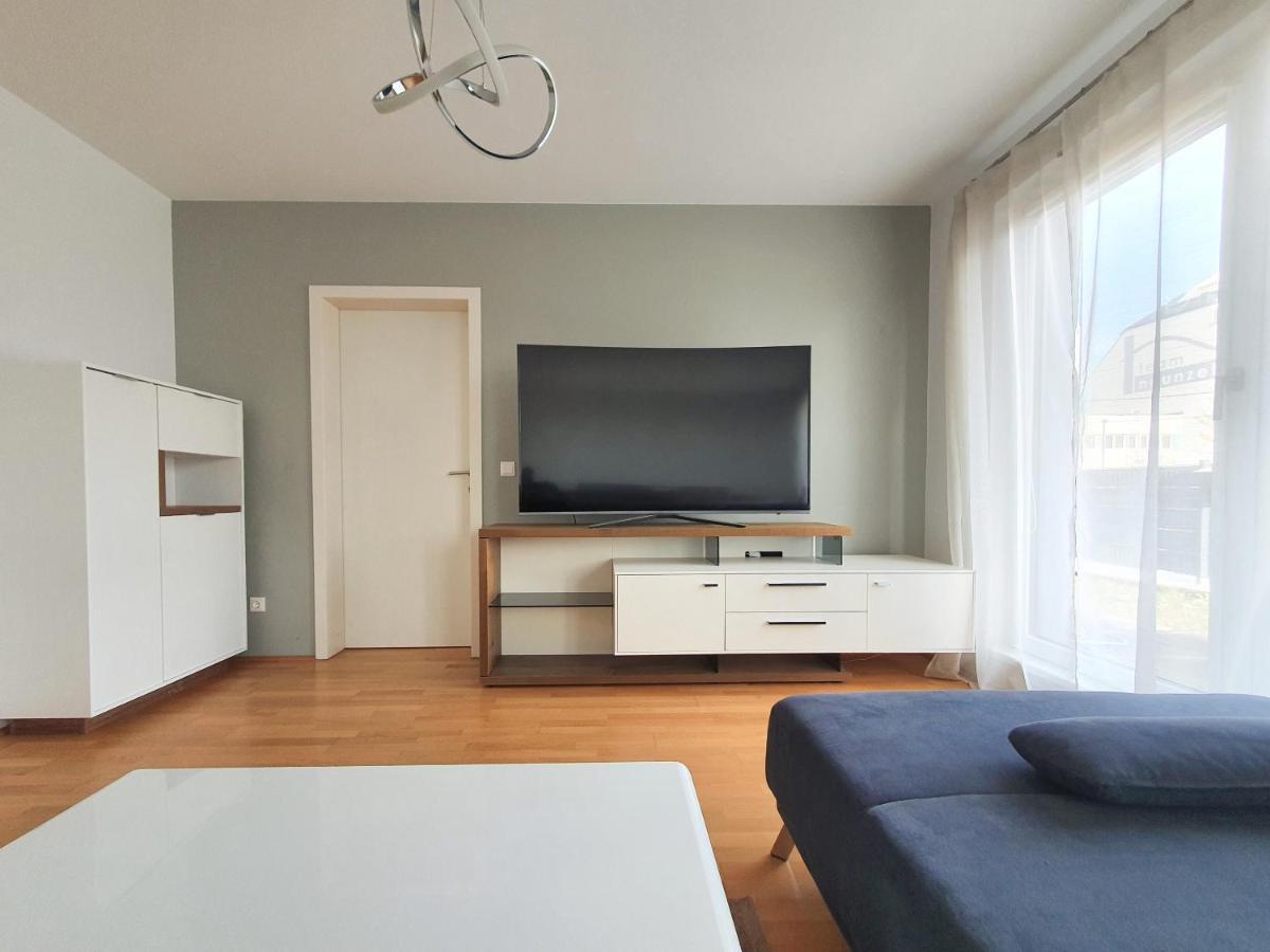 Near Lake Spacious & Furnished Beautiful Apartment Vienna Exterior photo